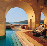 deluxe hotel India